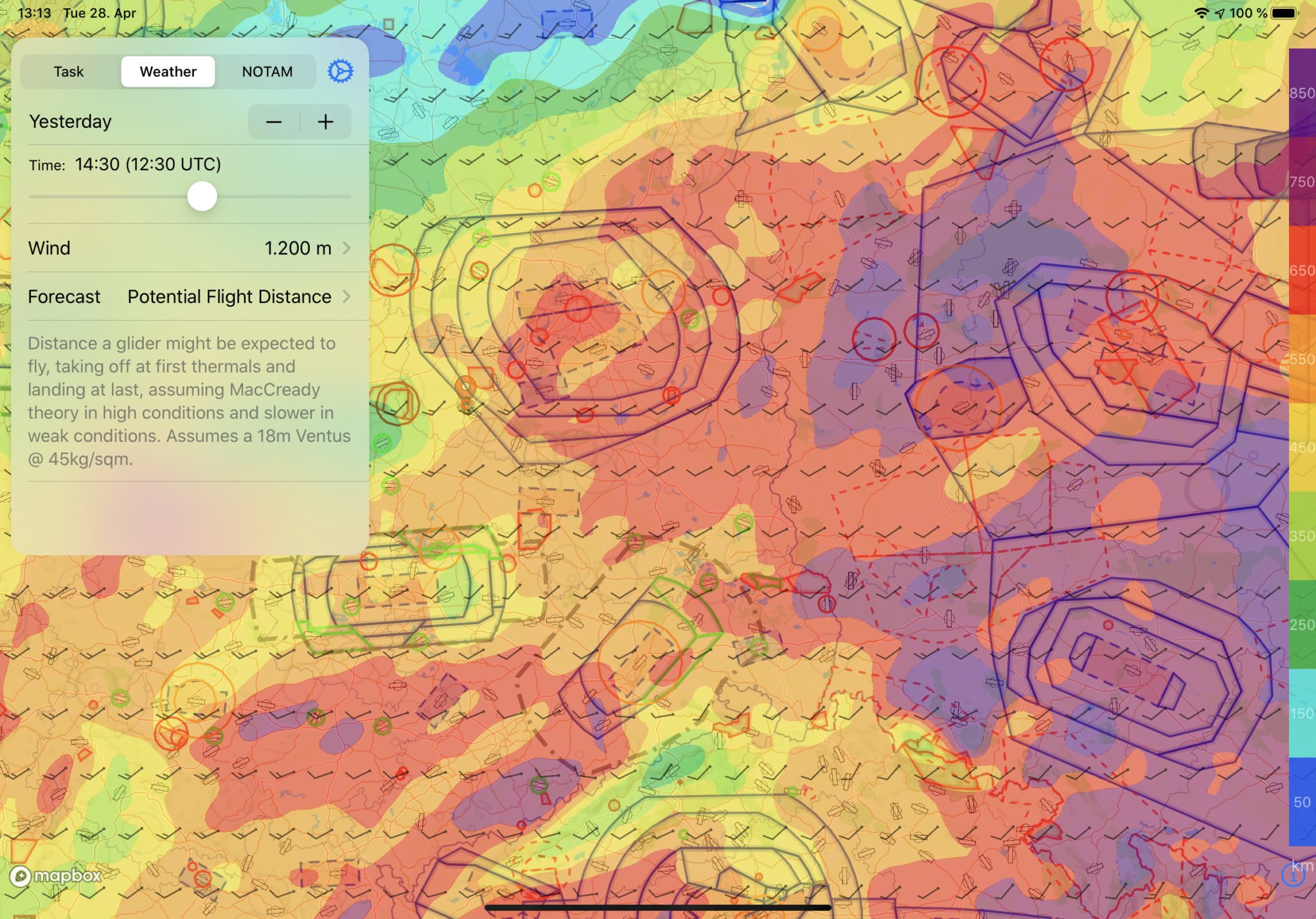 Weather forecast interface showing thermal predictions and wind patterns
